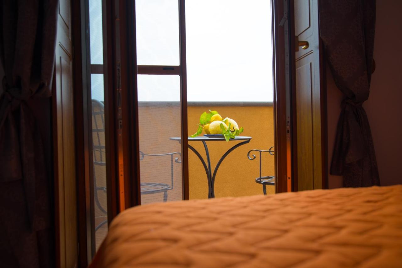 San Giacomo Relais Furore Buitenkant foto
